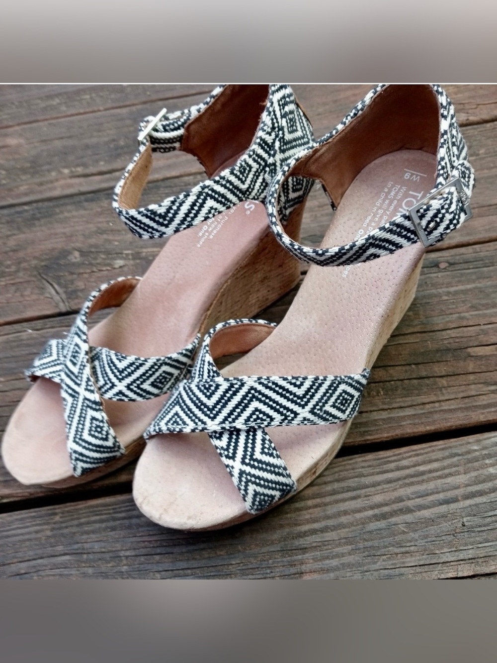 Toms Black and White Geometric Wedge Sandals